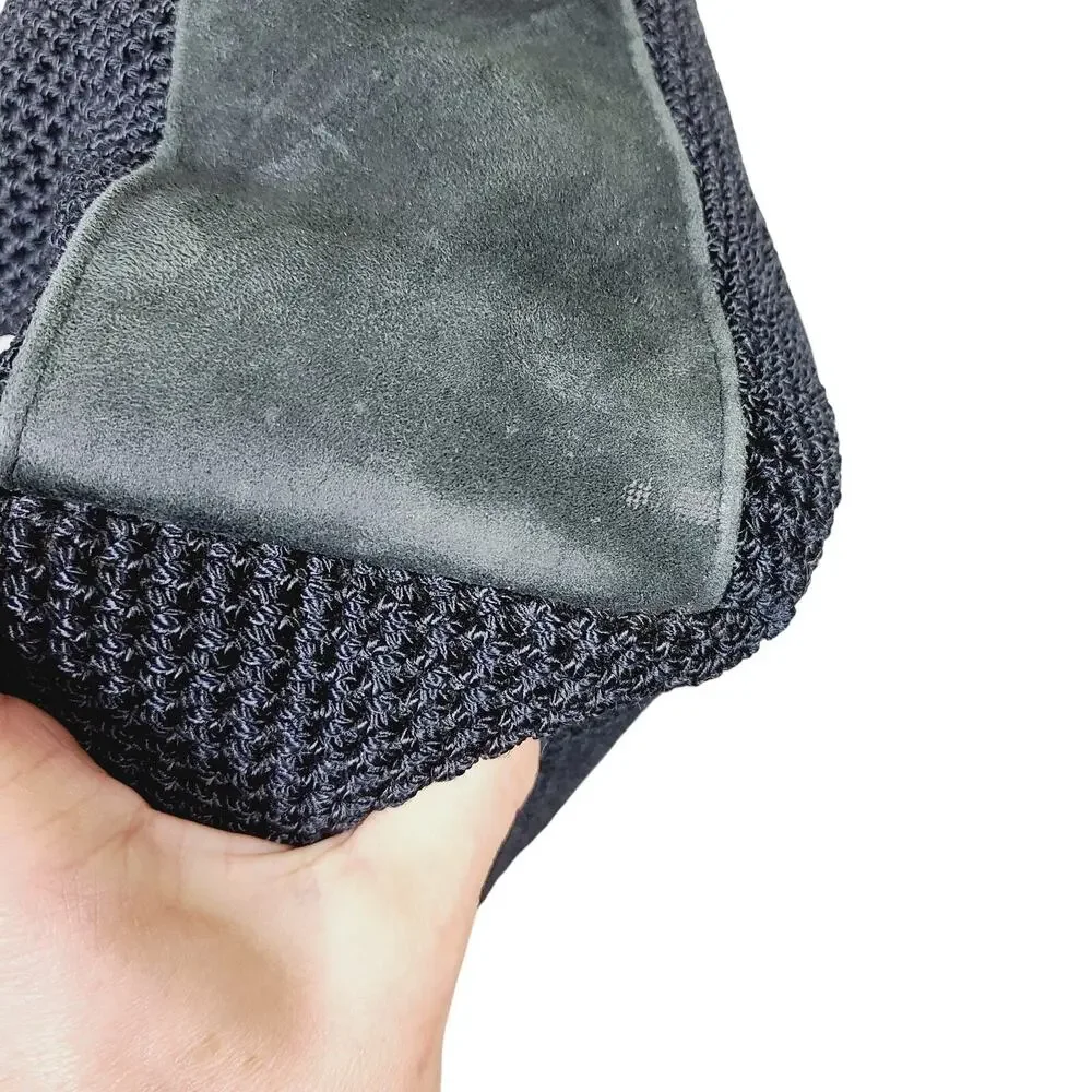 The SAK Black Crochet Knit Boho Shoulder Handbag Purse Bag Hippie PRE-OWNED - Picture 7 of 10